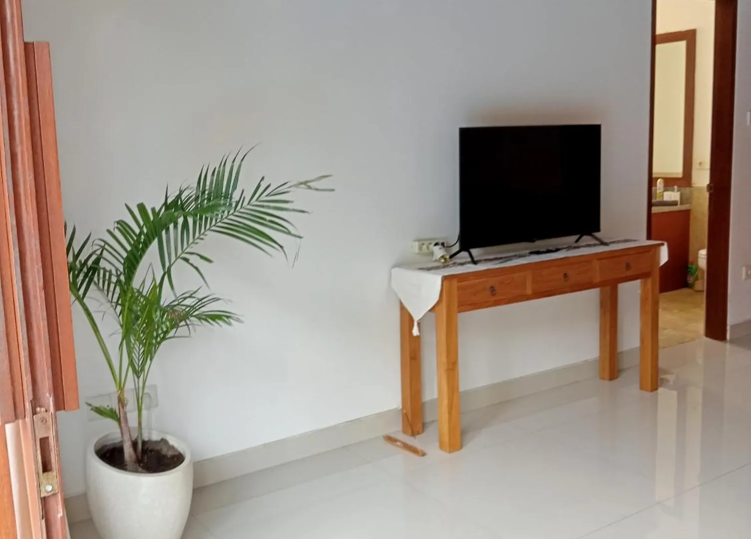 Pondok Indah Villa Ujung 0*,  印尼