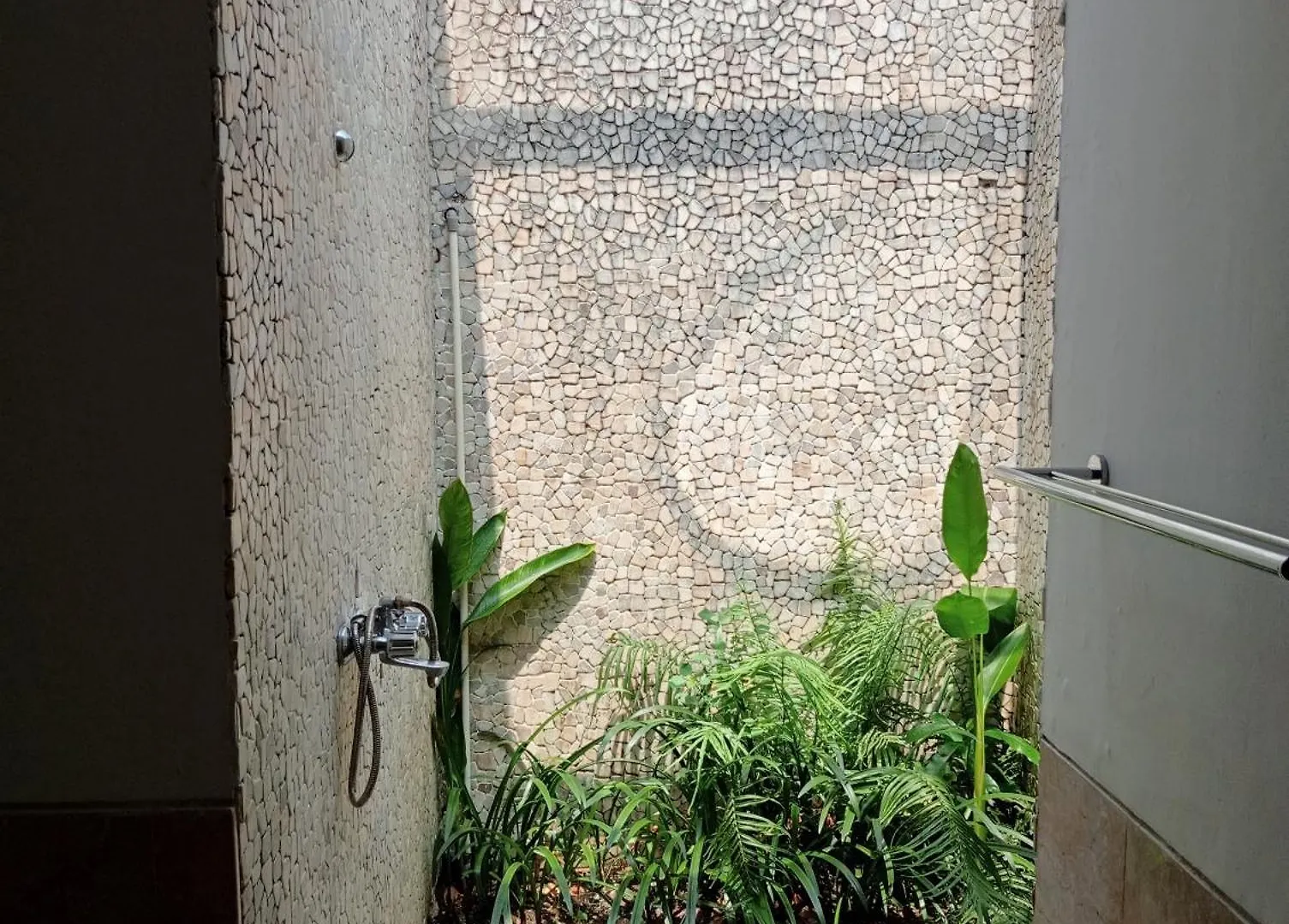 Pondok Indah Villa Ujung Bed & Breakfast
